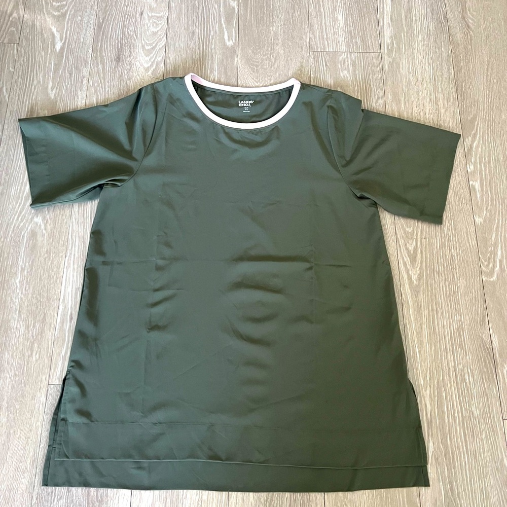 Lands End Top Size M Tall 10-12 Dark Olive Green Pink Collar Short Sleeve Blouse